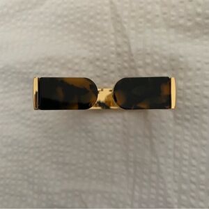 Cabi Faux Tortoiseshell Hinge Zelda cuff Bangle
